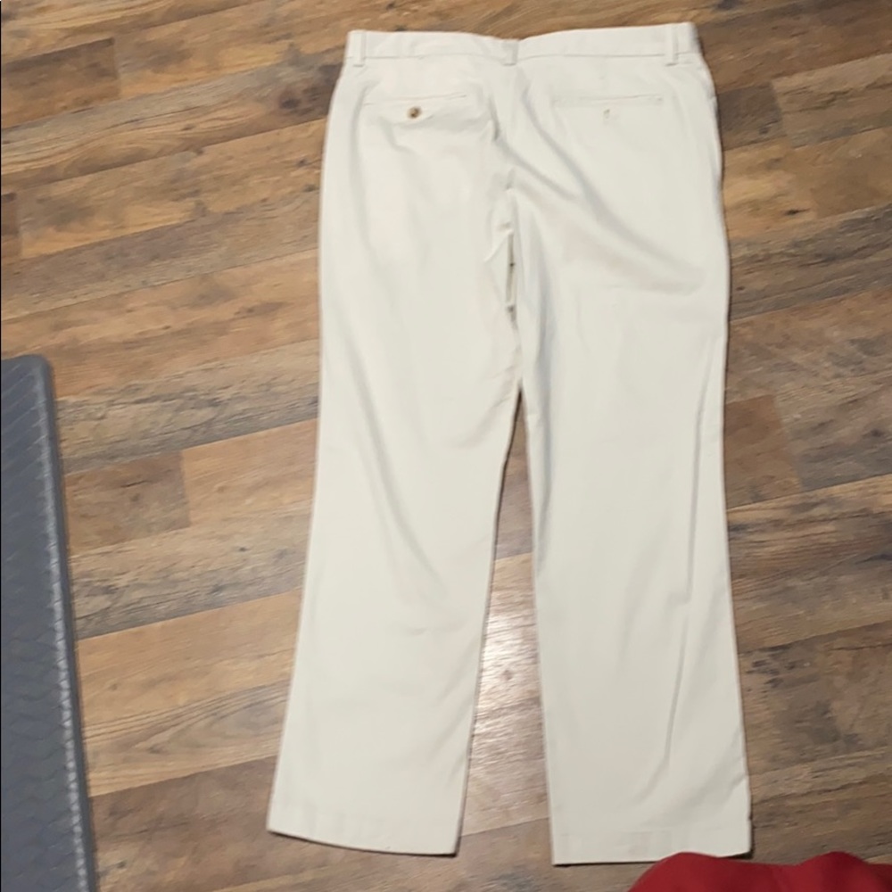 Vineyard Vines Khaki Pants (no pleats)